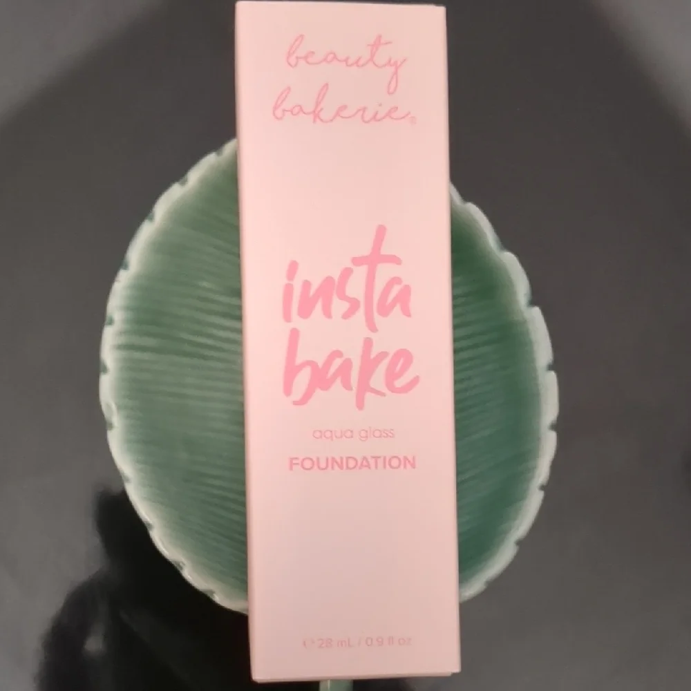 Aqua Glass Foundation